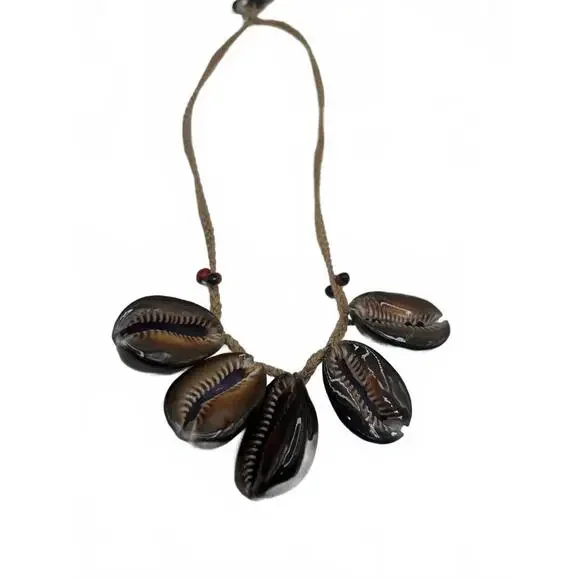 Native American Style Necklace with Brown Shell Pendants N65 - Picture 8 of 10